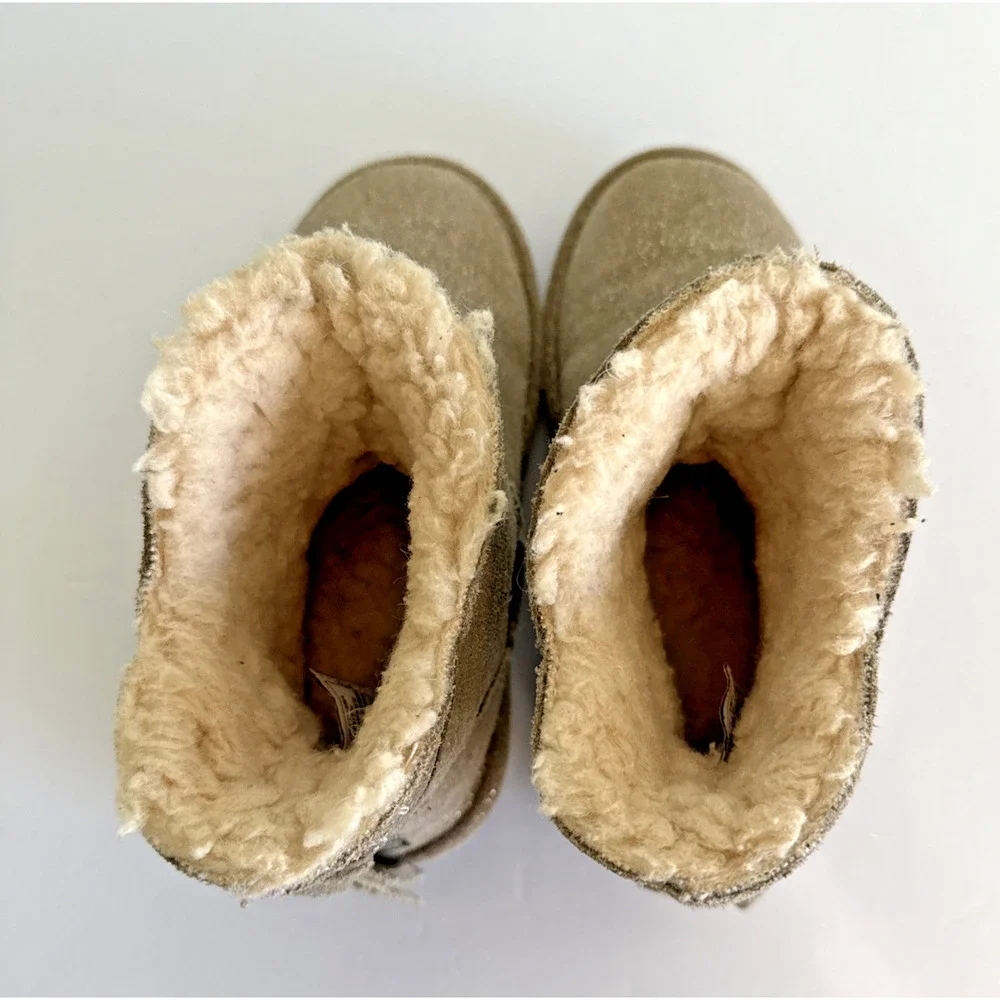 BearPaw mia youth